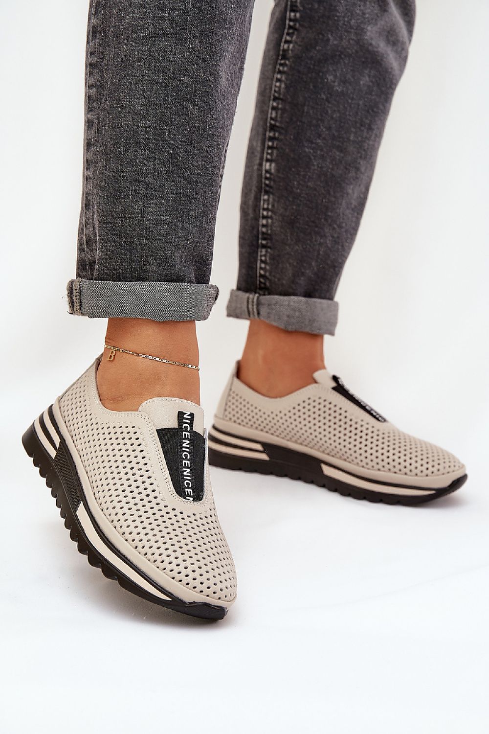 Low Shoes model 208792 Step in style