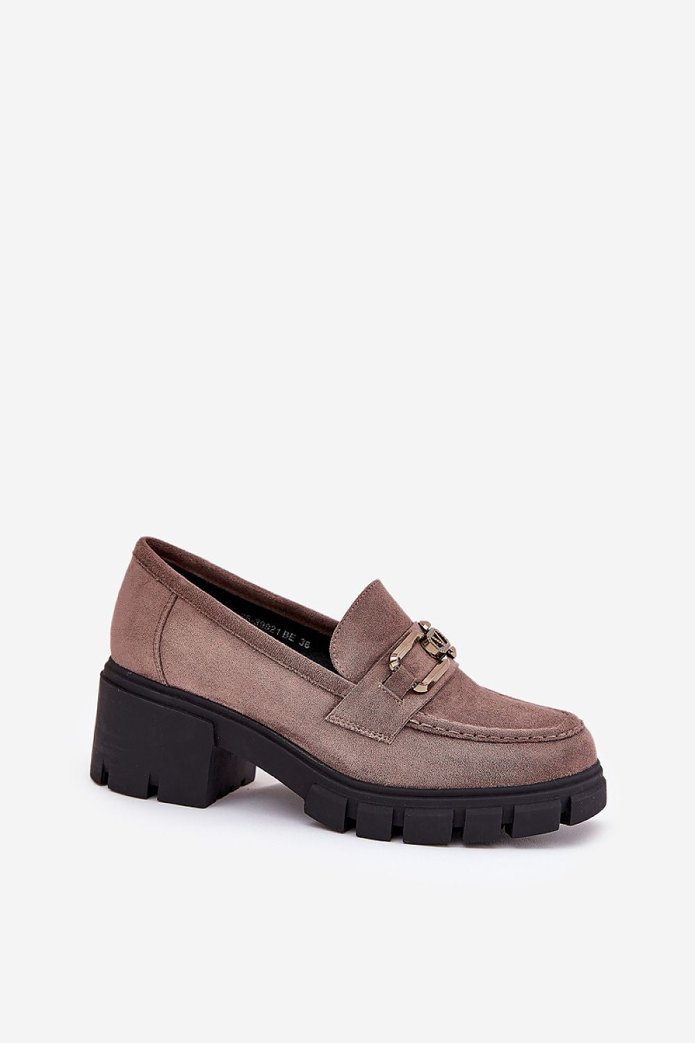 Heeled low shoes model 209053 Step in style