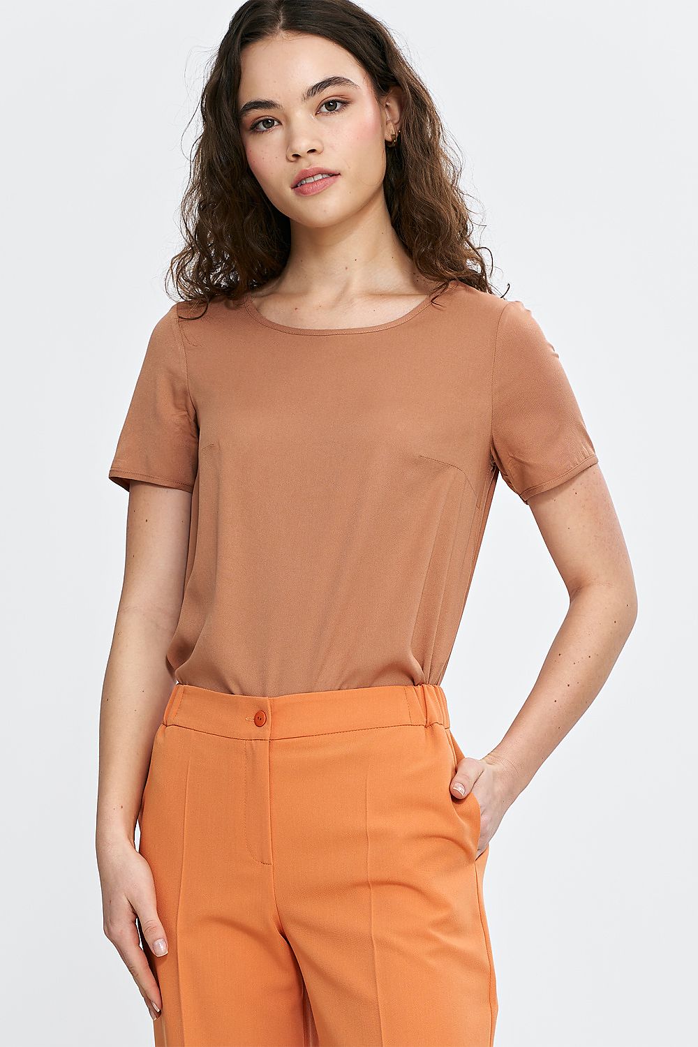 Blouse model 210089 Nife