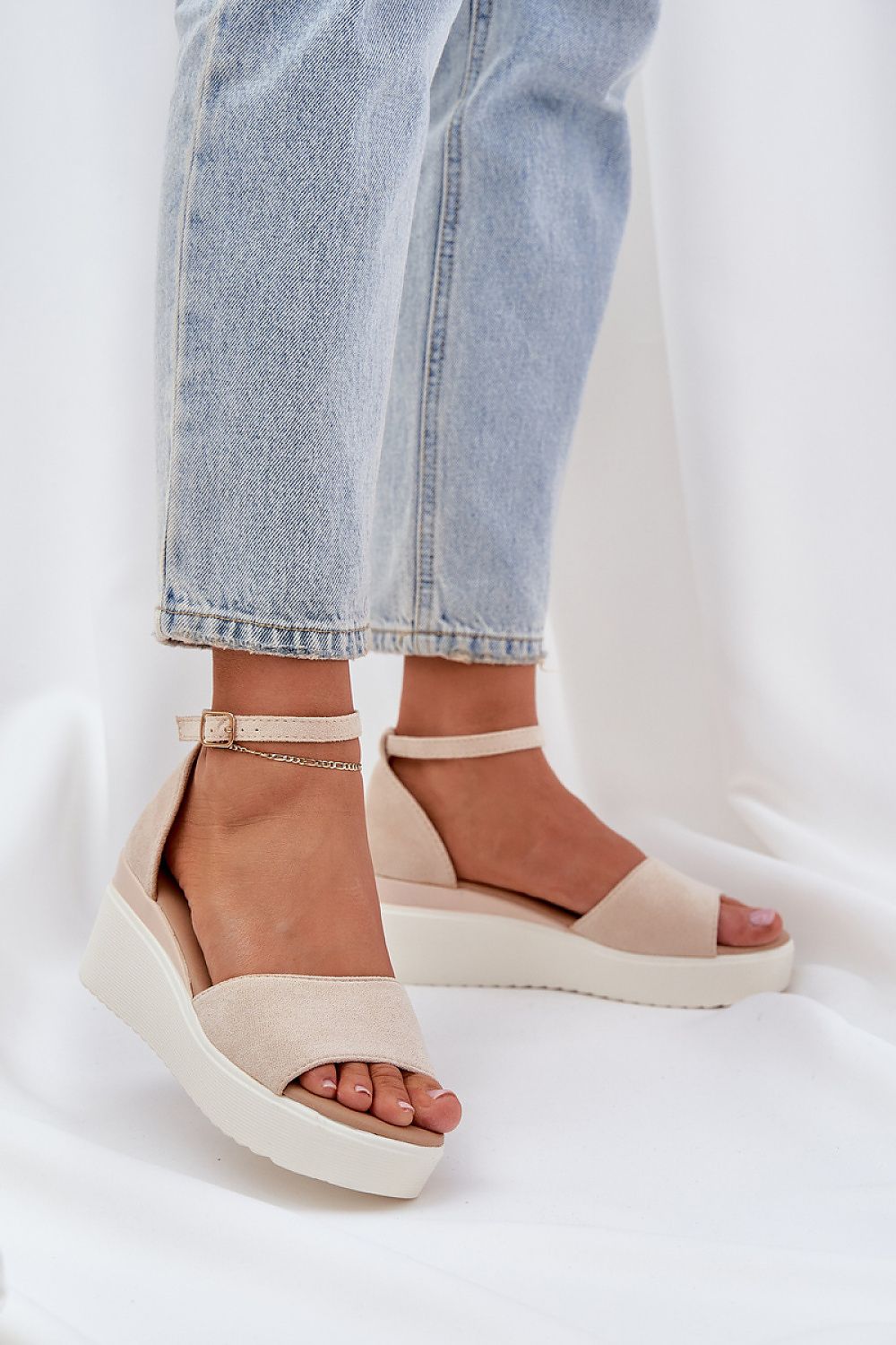 Buskin model 210147 Step in style