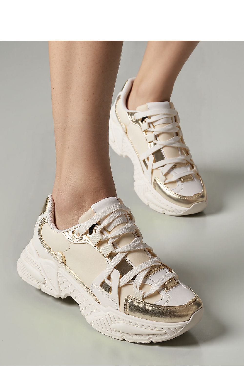 Sport Shoes model 210234 Inello