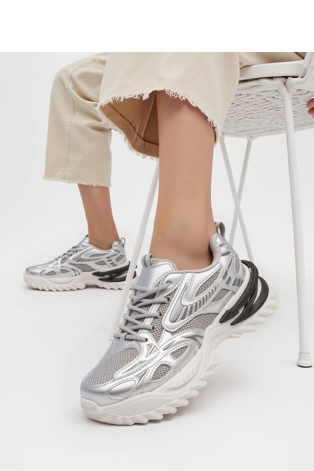 Sport Shoes model 210324 Inello