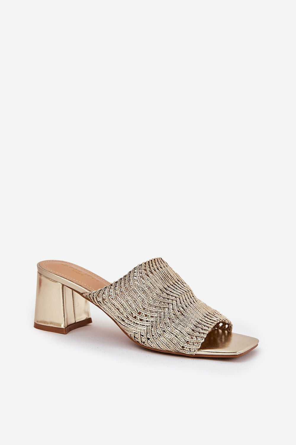 Flip-flops model 210781 Step in style